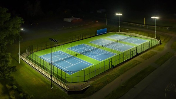Tư vấn chiếu sáng hệ thống đèn led chiếu sáng sân tennis thủy điện Buôn Kuốp