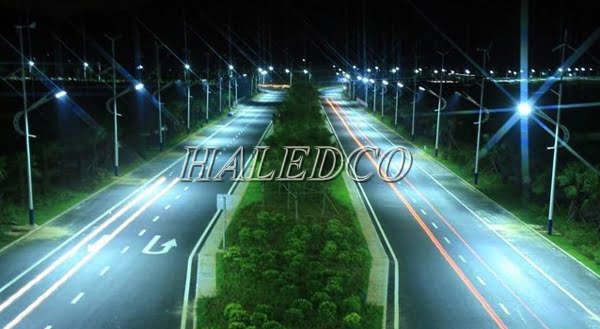 Đèn đường led HLS6-150 chiếu sáng đường cao tốc