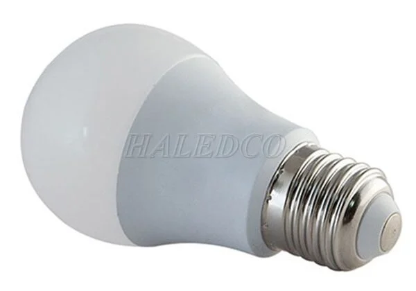 Đèn LED Bulb chiếu sáng biển hiệu