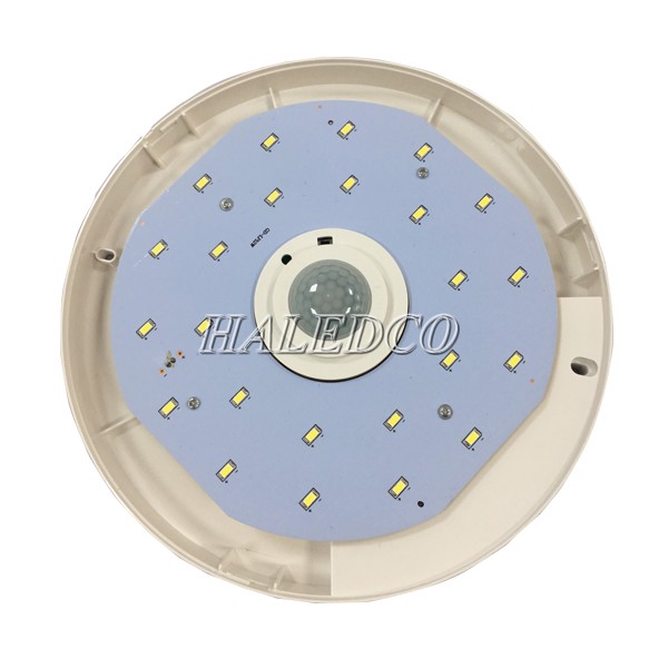 Chip LED của đèn ốp trần nhà tắm cảm ứng 12w