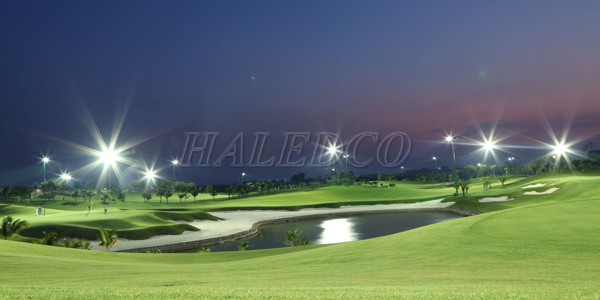 Chiếu sáng sân golf cho ánh sáng tự nhiên